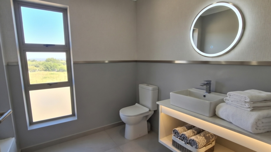 To Let 3 Bedroom Property for Rent in Langebaan Country Estate Western Cape